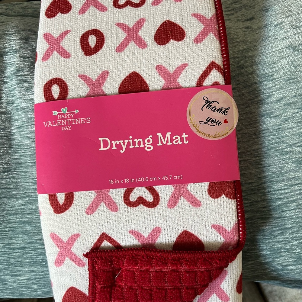 Kitchen Drying Mat in Pink & Red Heart Pattern - Picture 2 of 3
